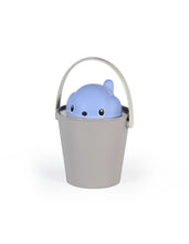 Load image into Gallery viewer, UNITED PETS - CROCK - ECO-FRIENDLY CROQUETTE BUCKET WITH SCOOP
