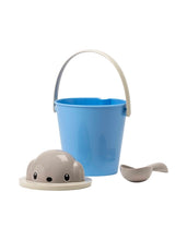 Load image into Gallery viewer, UNITED PETS - CROCK - ECO-FRIENDLY CROQUETTE BUCKET WITH SCOOP
