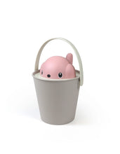 Load image into Gallery viewer, UNITED PETS - CROCK - ECO-FRIENDLY CROQUETTE BUCKET WITH SCOOP
